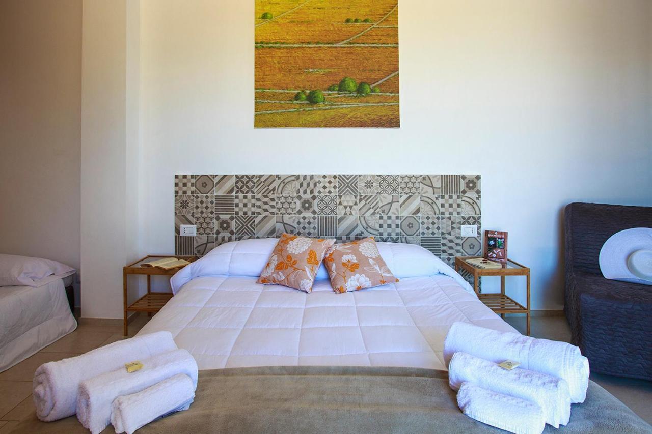 Barokhouse Bed & Breakfast ชิคลี ภายนอก รูปภาพ
